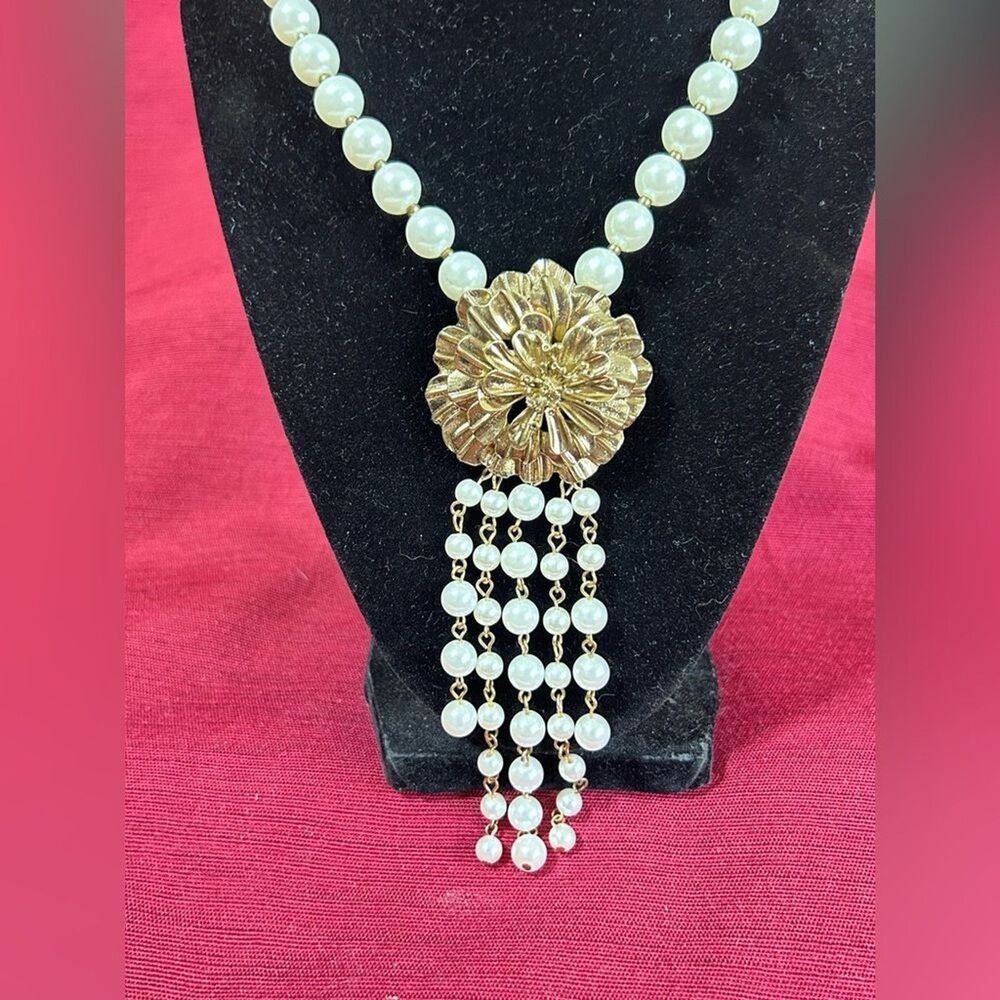 Pearl Bjoux Terner NEW Gold Pendant & Earrings Necklace Elegant Dressy